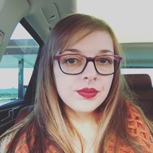 Meet your Posher, Marisa